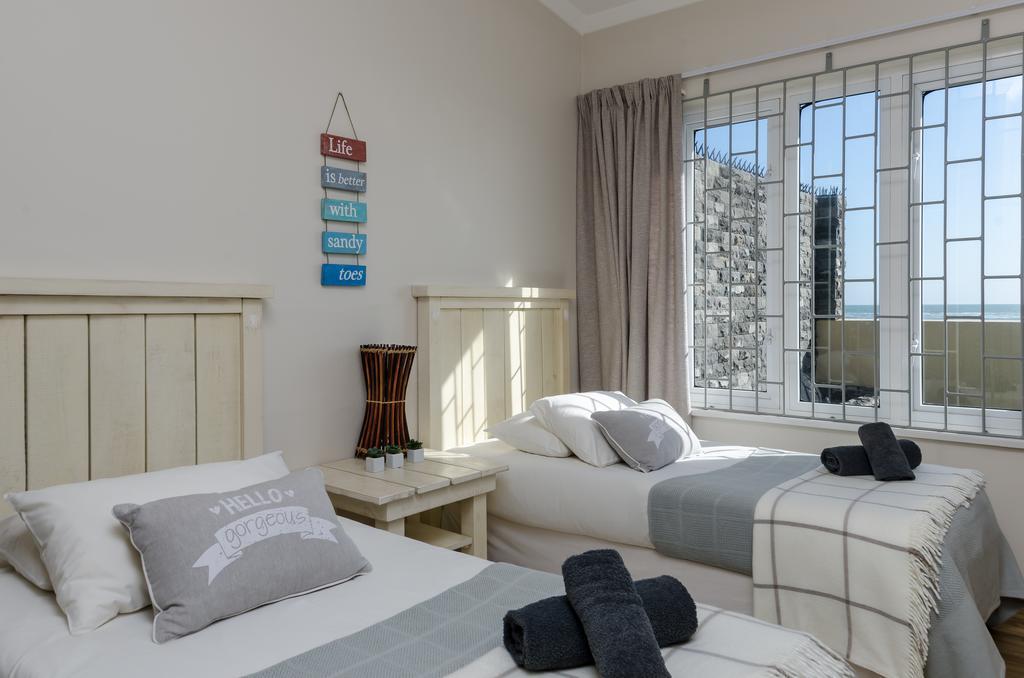 Mohlenweg.14 Self Catering Beach House スワコプムント エクステリア 写真