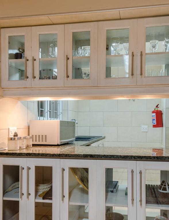 Mohlenweg.14 Self Catering Beach House スワコプムント エクステリア 写真